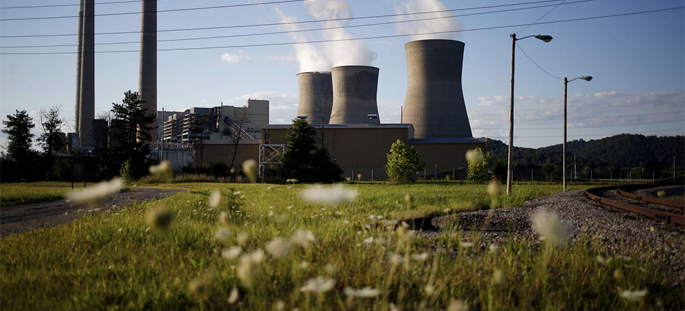 At the center of the case is the question of whose interpretation of the E.P.A.'s authority under the Clean Air Act is correct: the Obama Administration's or Trump's. (photo: Luke Sharrett/Bloomberg/Getty Images)