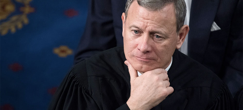 Chief Justice John Roberts. (photo: Tom Williams/CQ Roll Call/Getty Images)