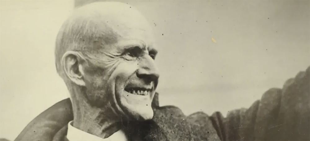 American labor leader, US Presidential candidate, and prominent socialist Eugene V. Debs (1855 - 1926) waves to supporters following his release from prison on Christmas Day, December 25, 1921. (photo: PhotoQuest/Getty Images)