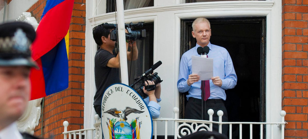 WikiLeaks co-founder Julian Assange on the balcony of Ecuador's embassy in London, August 2012. (photo: Chris Helgren/Reuters)