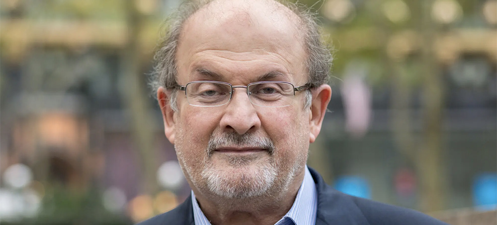 Salman Rushdie, who was stabbed roughly 10 times, has been taken off a ventilator, his agent said. (photo: Sara Krulwich/NYT)
