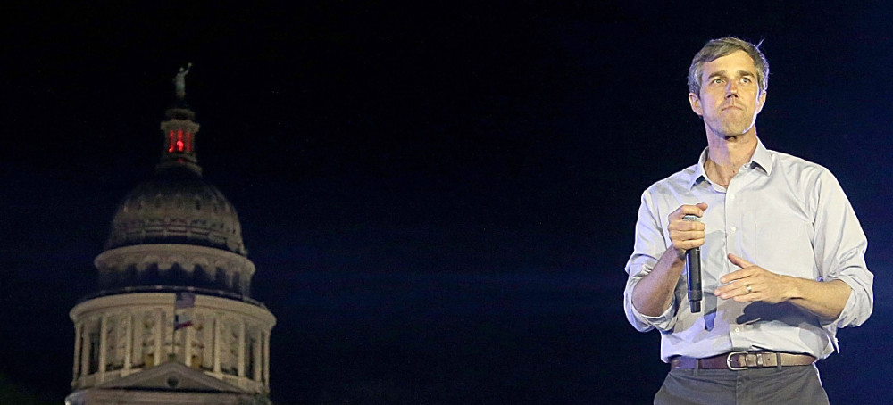 Texas Republicans' pandering to their radical fringe has offered Beto O'Rourke an opportunity to position himself as the reasonable alternative. (photo: Gary Miller/Getty)