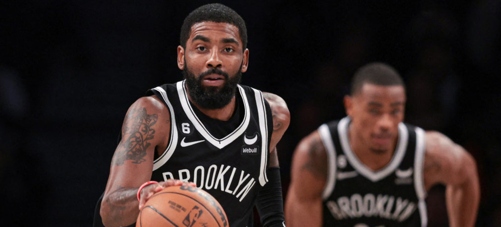 Nov 1, 2022; Brooklyn, New York, USA; Brooklyn Nets guard Kyrie Irving (11) dribbles up court against the Chicago Bulls during the first half at Barclays Center. (photo: Vincent Carchietta/USA Today)