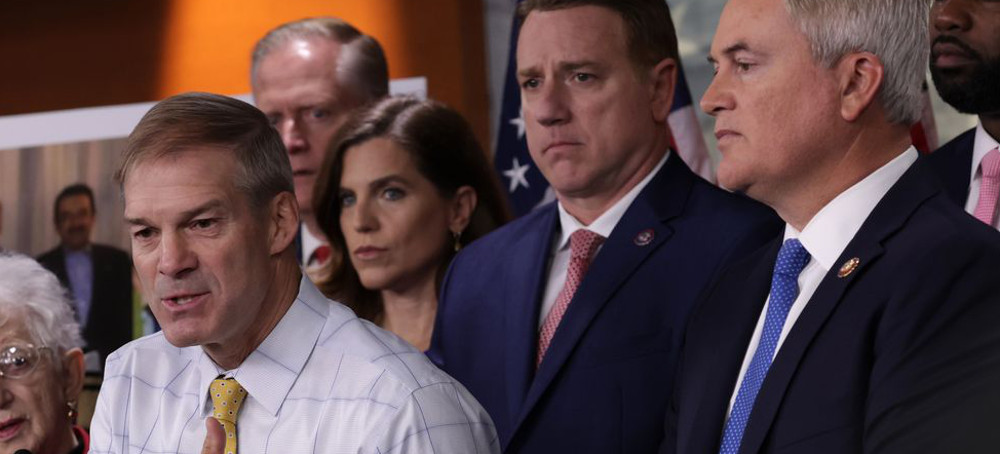 Republican Reps. Jim Jordan and James Comer at a press conference on Capitol Hill. (photo: Alex Wong/Getty)