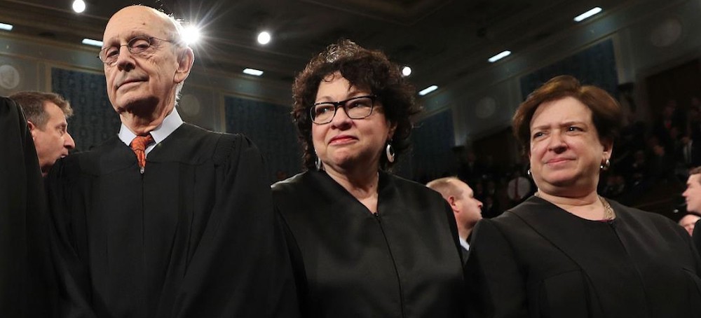 Justices Stephen Breyer, Sonia Sotomayor and Elena Kagan. (photo: Jim Lo Scalzo/Getty Images)