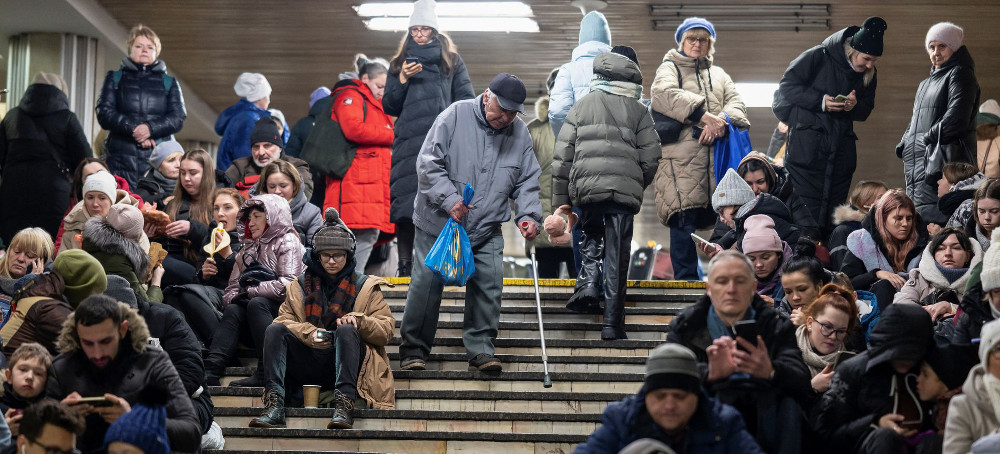 People shelter inside a metro station during massive Russian missile attacks in Kyiv, Ukraine, December 16, 2022. (photo: Viacheslav Ratynskyi/Reuters)