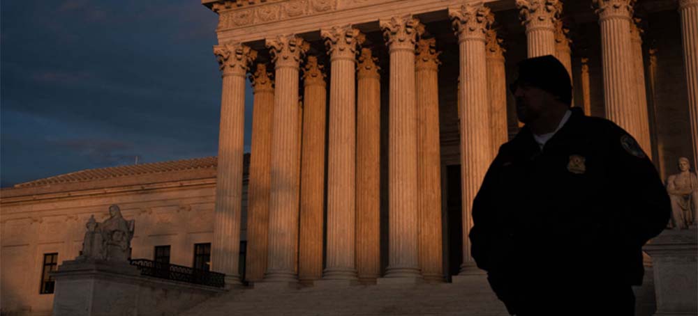 One study found that the Supreme Court led since 2005 by Chief Justice John G. Roberts Jr. has been 'uniquely willing to check executive authority.’ (photo: Haiyun Jiang/NYT)