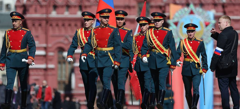 This year, Russia's Victory Day Parade on Moscow's Red Square involved 10,000 troops. (photo: Sergey Fadeichev/TASS)