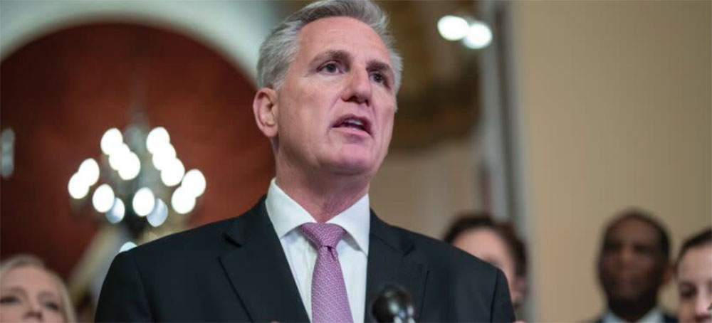 The loser? House Speaker Kevin McCarthy (R-Bakersfield) got very little for his threat to crash the U.S. economy by refusing to increase the debt ceiling. (photo: J. Scott Applewhite/AP)