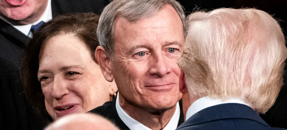 The Justice Department’s political targets can thank the chief justice. (photo: Haiyun Jiang/The New York Times)