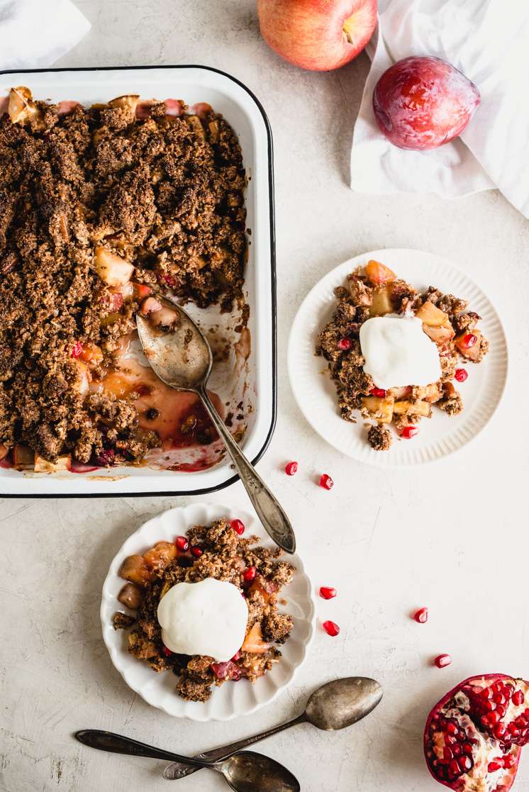 Gluten-Free Apple Crisp is an absolutely delicious treat that's perfect for fall. Make it with apples, pears, and cranberries for Thanksgiving dessert. | StephGaudreau.com