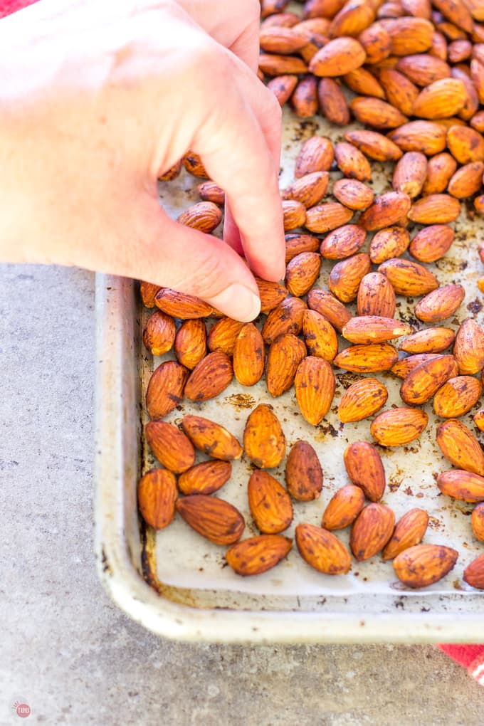 Pick up these Smoked Paprika Almonds and add them to your snack routine! | Take Two Tapas