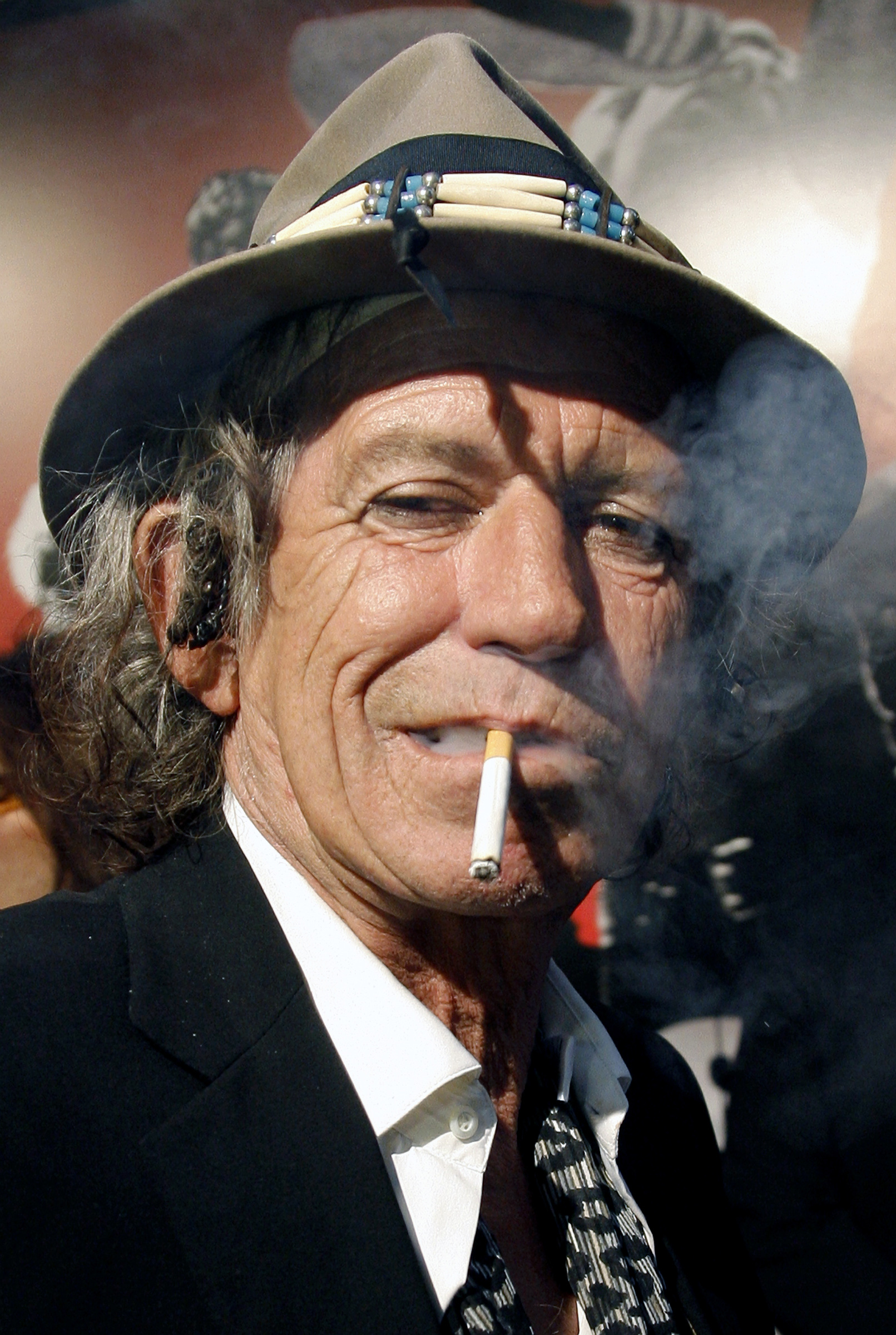 Keith Richards has finally quit smoking at the age of 76