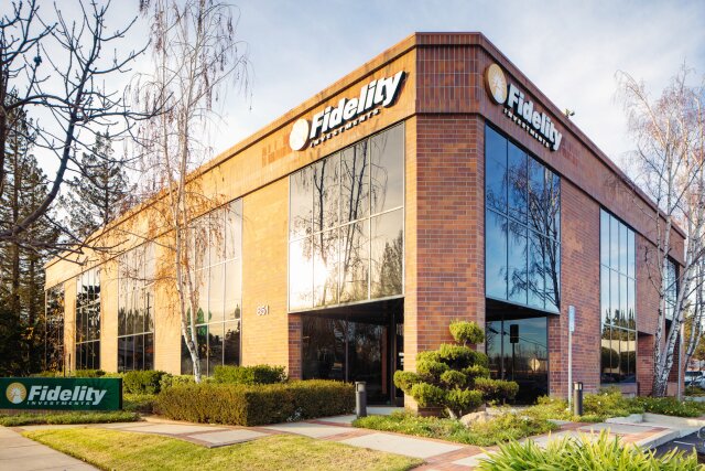 Fidelity Investment outlet building entrance with sign, photographed in San Jose, California .